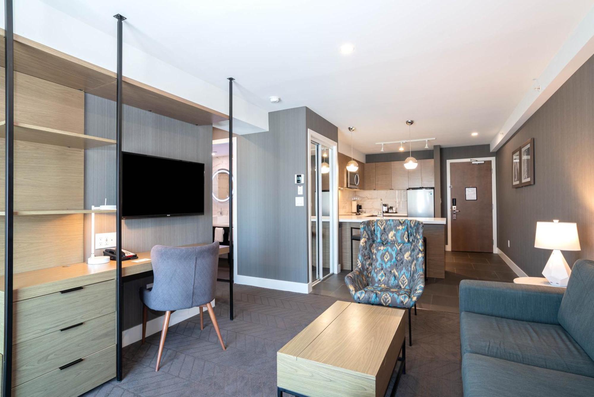 Sandman Signature Airport Hotel Calgary